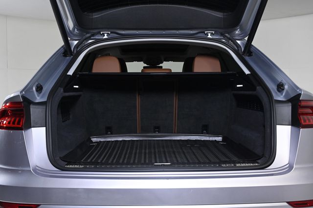 2022 Audi Q8 55 Premium - 22970965 - 21