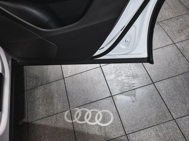 2022 Audi Q8 55 Premium - 23035763 - 16