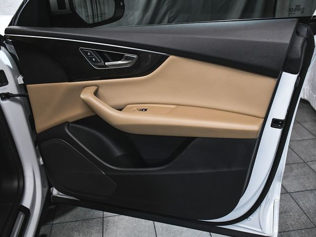 2022 Audi Q8 55 Premium - 23035763 - 18