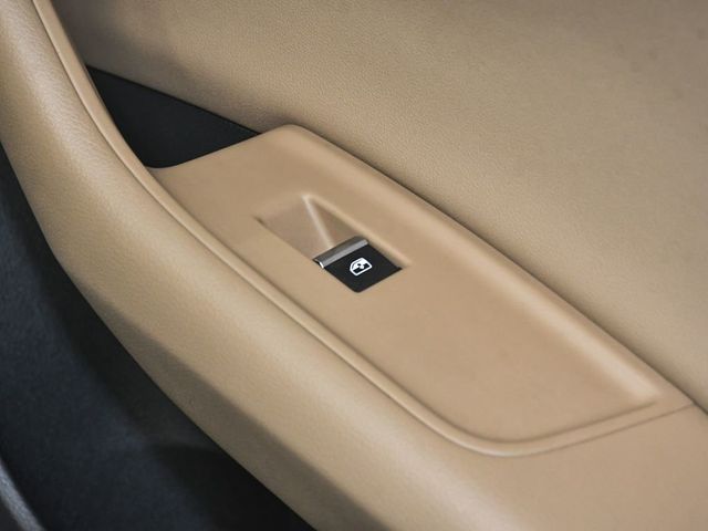 2022 Audi Q8 55 Premium - 23035763 - 19