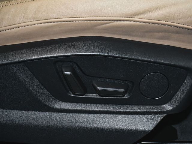 2022 Audi Q8 55 Premium - 23035763 - 54