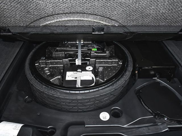 2022 Audi Q8 55 Premium - 23035763 - 64