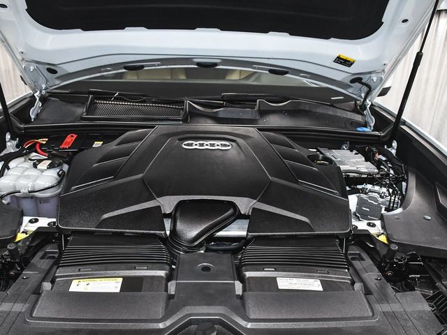 2022 Audi Q8 55 Premium - 23035763 - 65