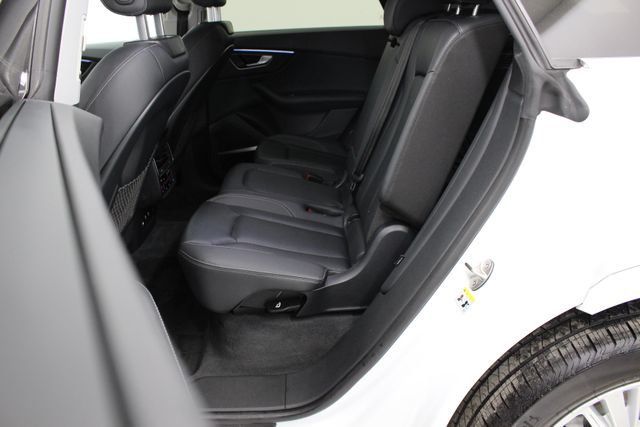 2022 Audi Q8 55 Premium Plus - 23077138 - 9