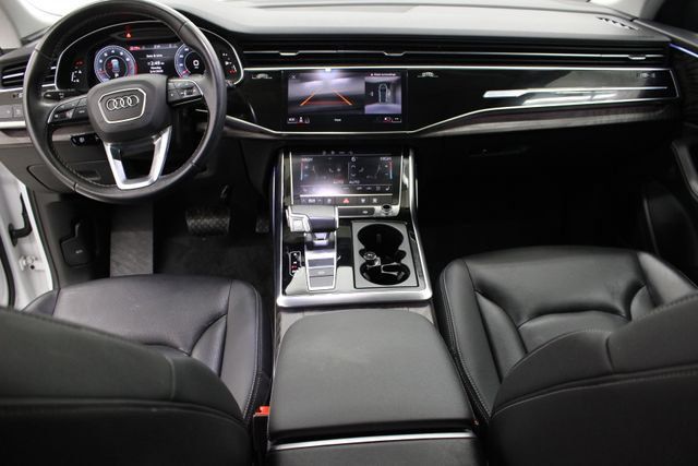 2022 Audi Q8 55 Premium Plus - 23077138 - 10