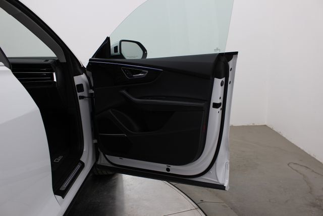 2022 Audi Q8 55 Premium Plus - 23077138 - 61