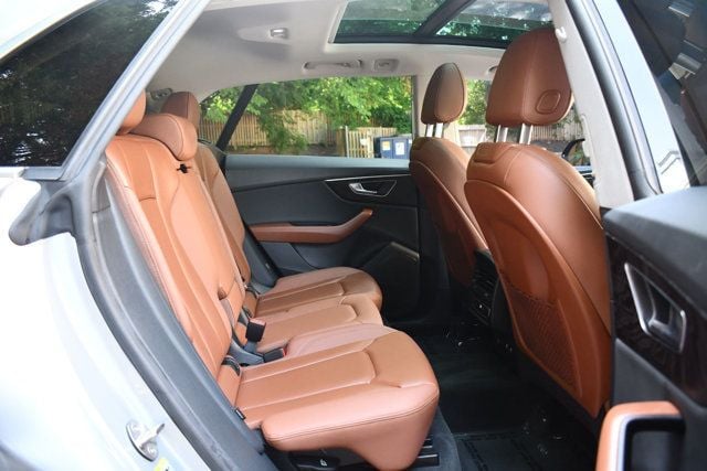 2022 Audi Q8 Premium 55 TFSI quattro - 23044398 - 33