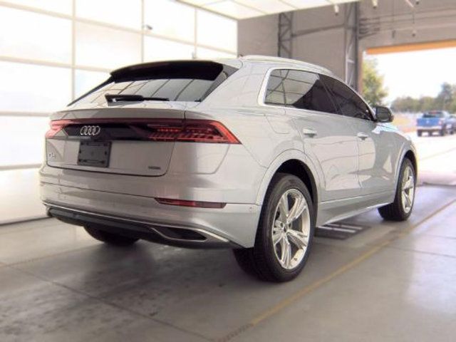 2022 Audi Q8 Premium 55 TFSI quattro - 23044398 - 3