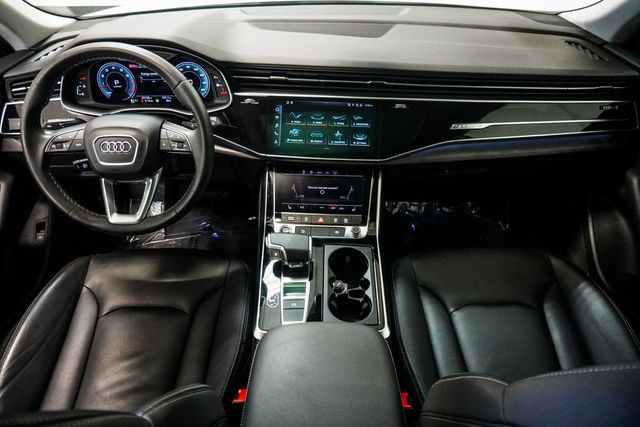 2022 Audi Q8 Premium 55 TFSI quattro - 23057378 - 11
