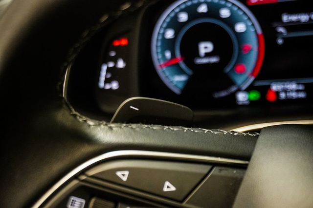 2022 Audi Q8 Premium 55 TFSI quattro - 23057378 - 17