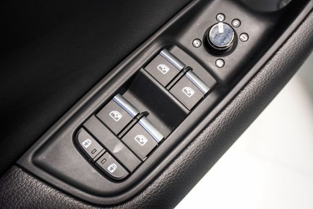 2022 Audi Q8 Premium 55 TFSI quattro - 23057378 - 22