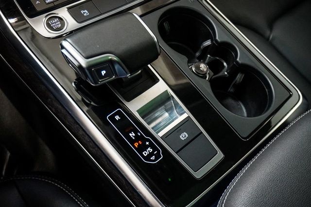 2022 Audi Q8 Premium 55 TFSI quattro - 23057378 - 27