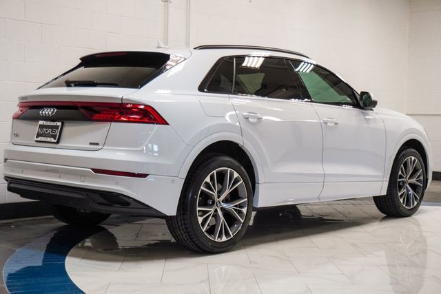 2022 Audi Q8 Premium 55 TFSI quattro - 23057378 - 33