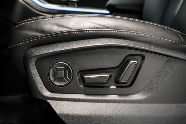 2022 Audi Q8 Premium 55 TFSI quattro - 23057378 - 6