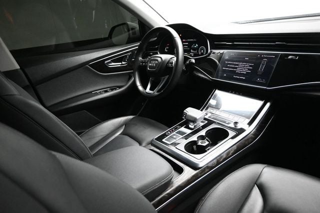 2022 Audi Q8 Premium 55 TFSI quattro - 23044714 - 16