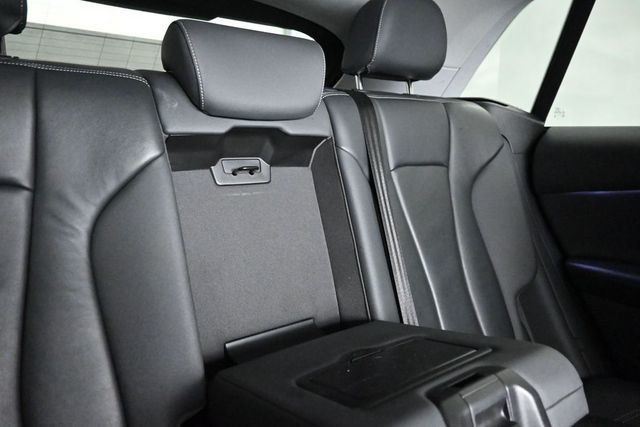 2022 Audi Q8 Premium 55 TFSI quattro - 23044714 - 17