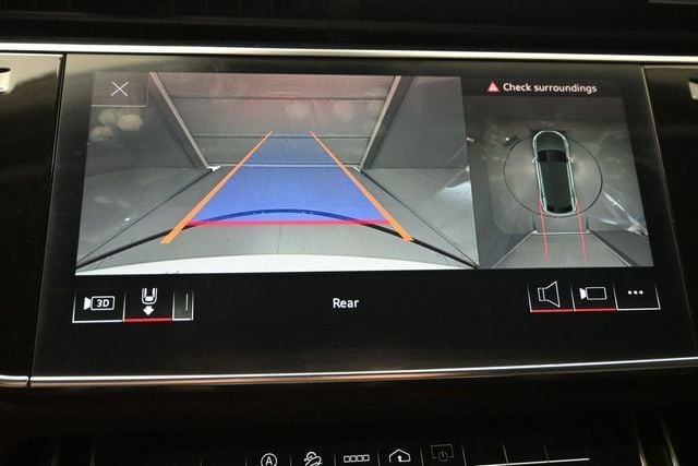 2022 Audi Q8 Premium 55 TFSI quattro - 23044714 - 19