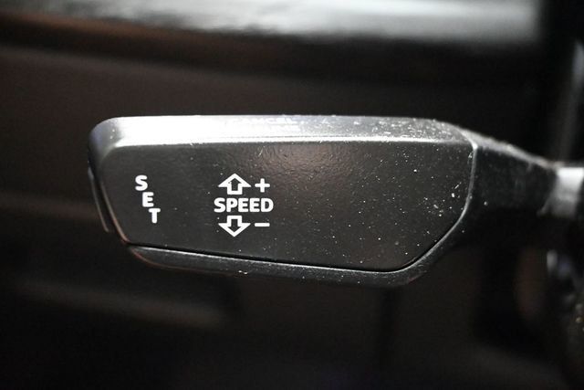 2022 Audi Q8 Premium 55 TFSI quattro - 23044714 - 26