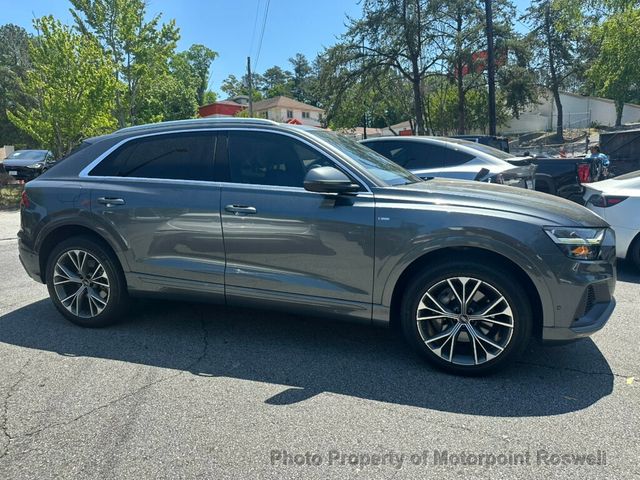 2022 Audi Q8 Premium Plus 55 TFSI quattro - 23014472 - 9