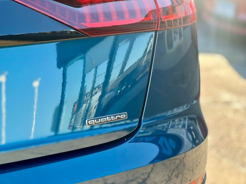 2022 Audi Q8 Premium Plus 55 TFSI quattro - 22996642 - 9