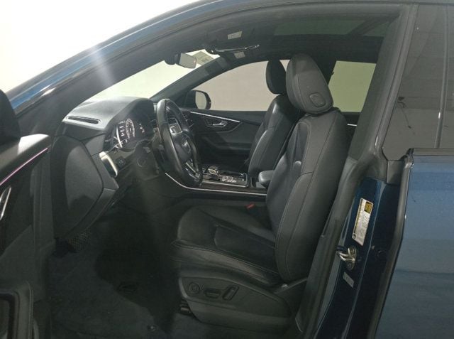 2022 Audi Q8 Premium Plus 55 TFSI quattro - 22996642 - 2