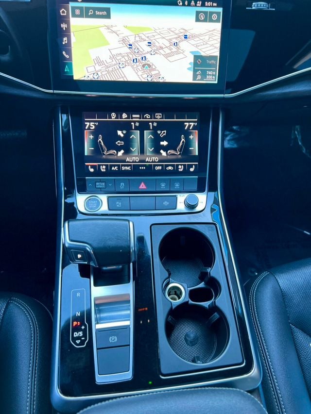 2022 Audi Q8 Premium Plus 55 TFSI quattro - 22996642 - 30