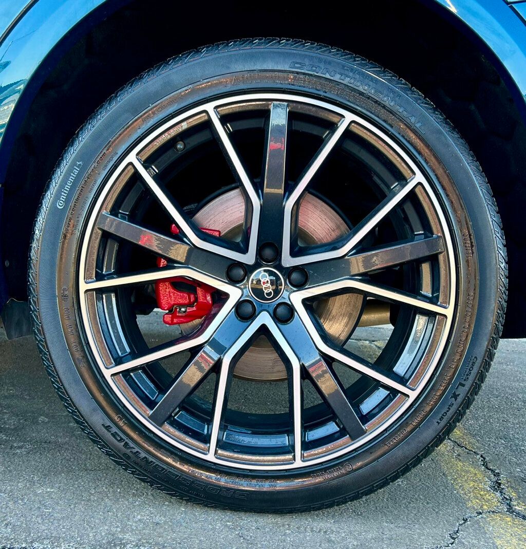 2022 Audi Q8 Premium Plus 55 TFSI quattro - 22996642 - 32