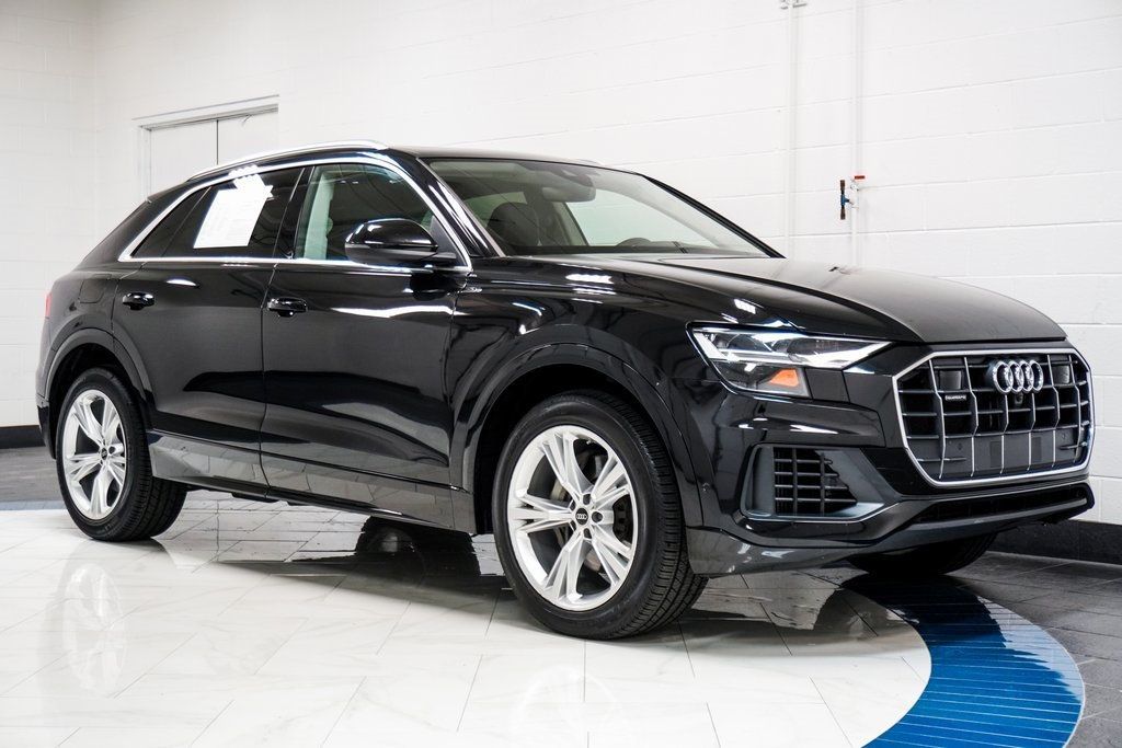 2022 Audi Q8 55 Premium Plus photo 4