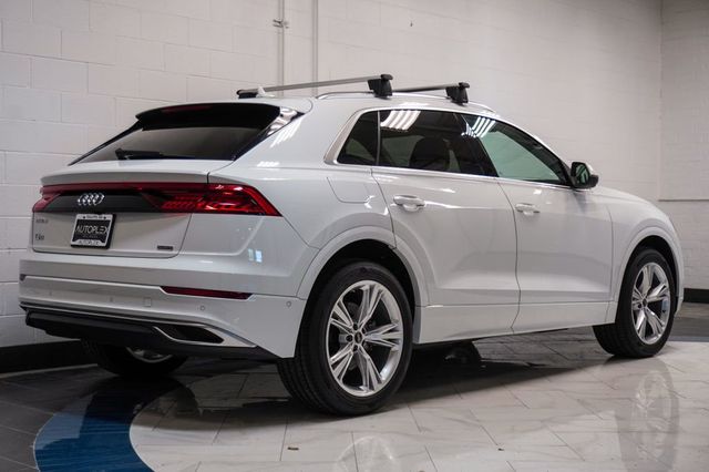 2022 Audi Q8 Premium Plus 55 TFSI quattro - 23014911 - 32