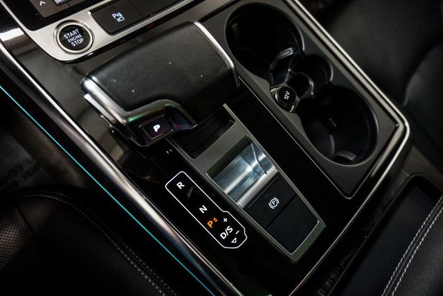 2022 Audi Q8 Premium Plus 55 TFSI quattro - 23039196 - 23