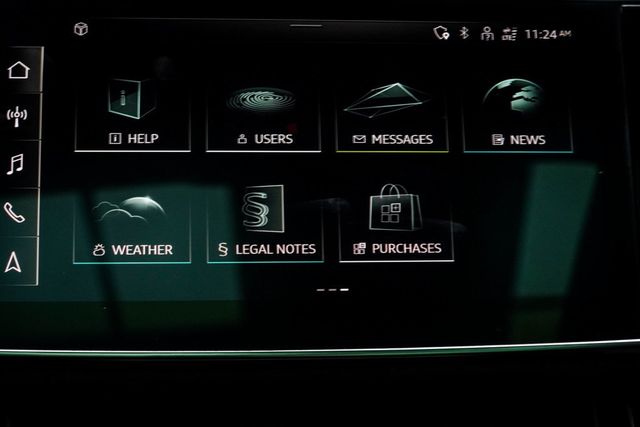 2022 Audi Q8 Premium Plus 55 TFSI quattro - 22968628 - 27