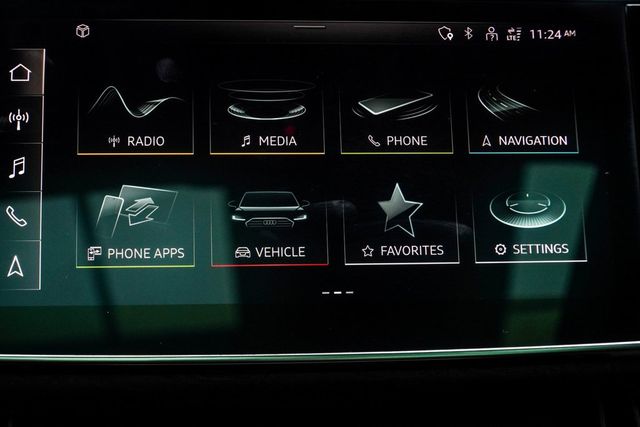 2022 Audi Q8 Premium Plus 55 TFSI quattro - 22968628 - 28