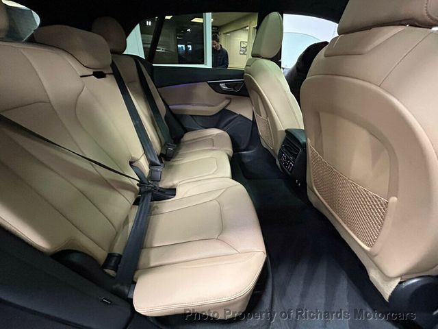 2022 Audi Q8 Premium Plus 55 TFSI quattro - 22963428 - 18