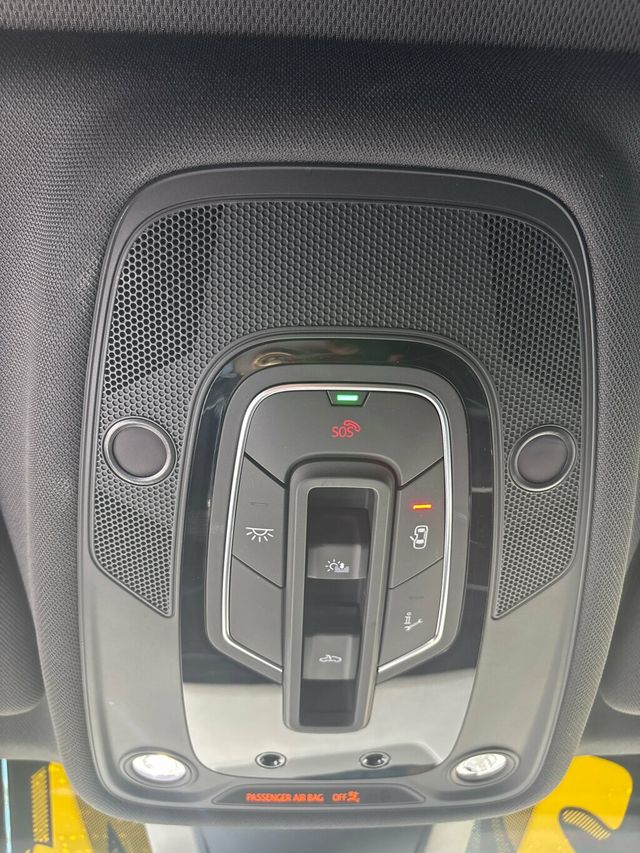 2022 Audi Q8 Premium Plus 55 TFSI quattro - 22903369 - 14