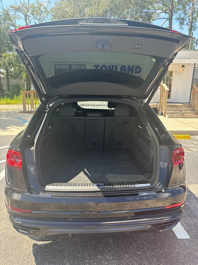 2022 Audi Q8 Premium Plus 55 TFSI quattro - 22903369 - 15