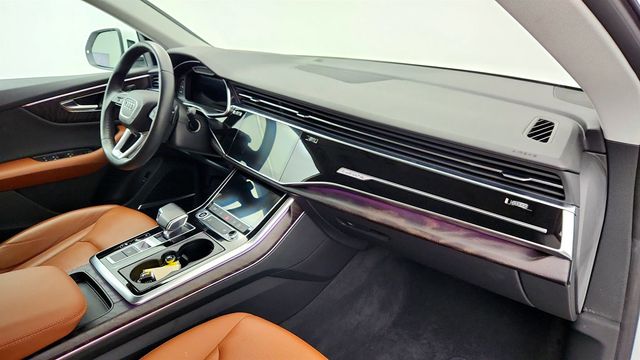 2022 Audi Q8 Premium Plus 55 TFSI quattro - 22983256 - 25