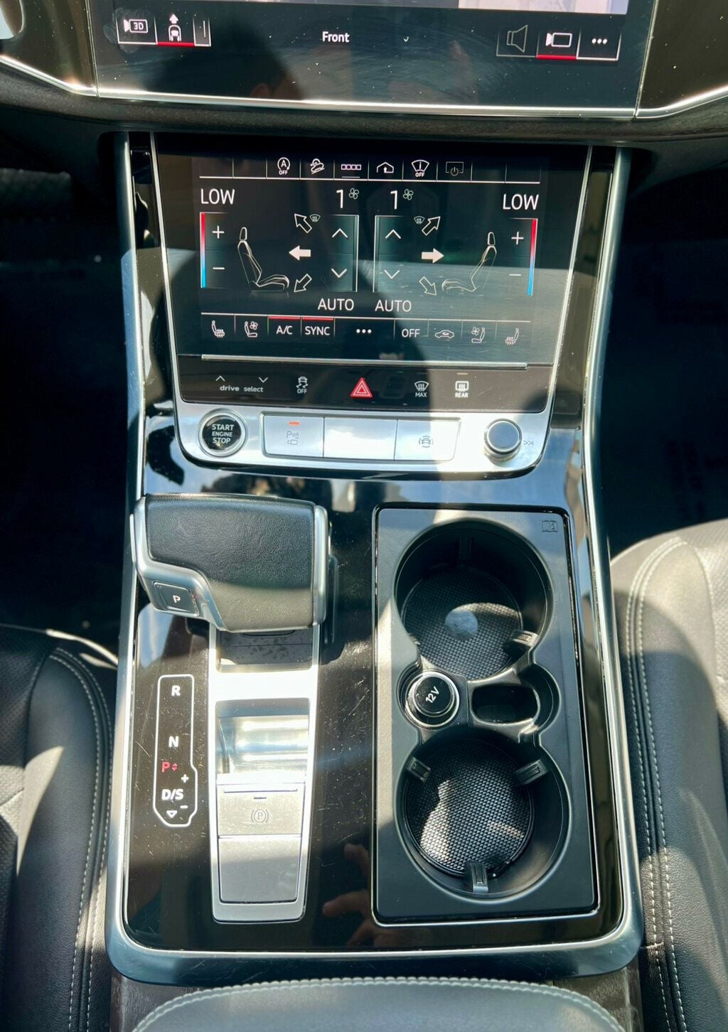 2022 Audi Q8 Prestige 55 TFSI quattro - 23031994 - 27