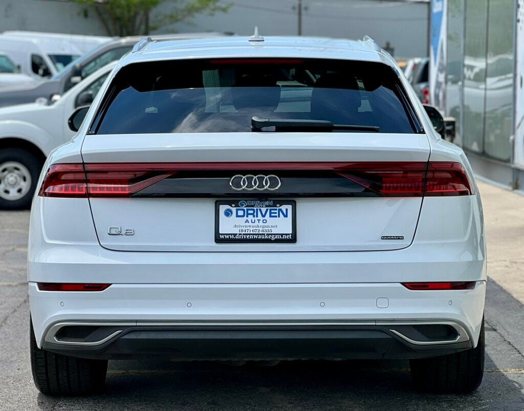 2022 Audi Q8 Prestige 55 TFSI quattro - 23031994 - 35