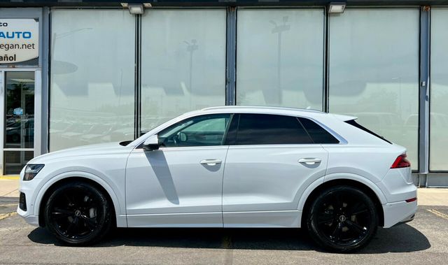 2022 Audi Q8 Prestige 55 TFSI quattro - 23031994 - 38