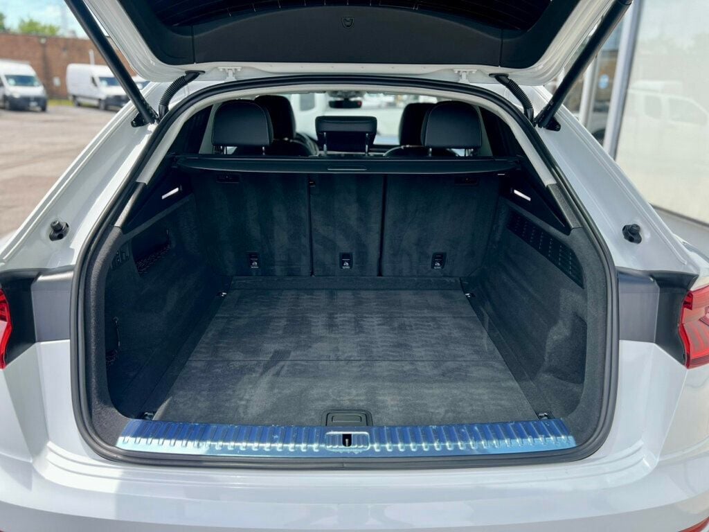 2022 Audi Q8 Prestige 55 TFSI quattro - 23031994 - 6