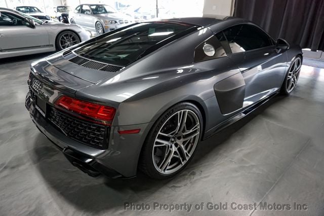 2022 Audi R8 Coupe *Dynamic Package* *Racing Shell Seats* *Carbon Fiber* *LOADED* - 22565595 - 41