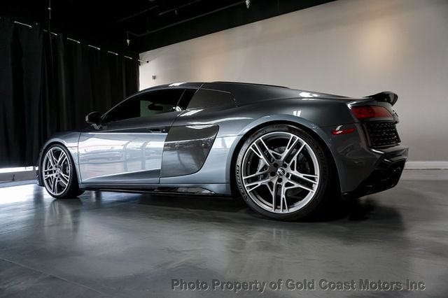 2022 Audi R8 Coupe *Dynamic Package* *Racing Shell Seats* *Carbon Fiber* *LOADED* - 22565595 - 52