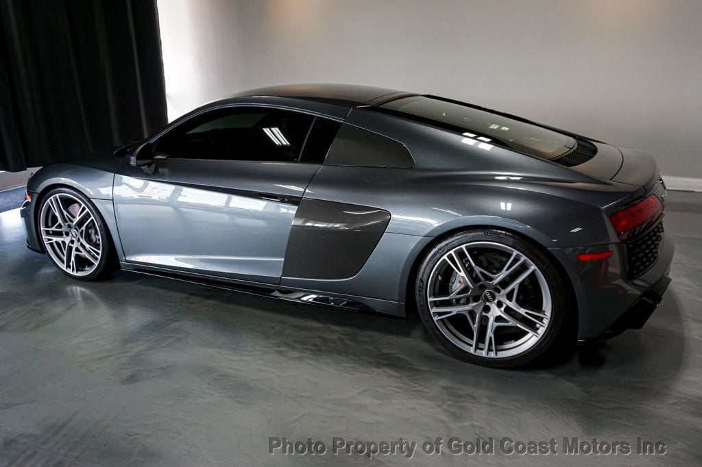 2022 Audi R8 Coupe *Dynamic Package* *Racing Shell Seats* *Carbon Fiber* *LOADED* - 22565595 - 5