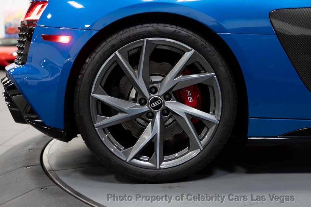 2022 Audi R8 Coupe V10 Performance RWD photo 33