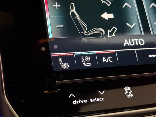 2022 Audi RS6 Avant quattro - 23014654 - 42
