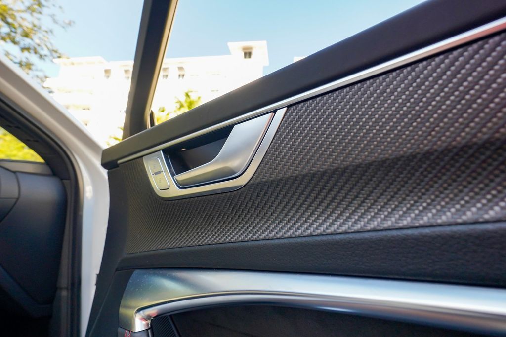 2022 Audi RS 6 Avant 4.0 TFSI quattro - 22975102 - 83