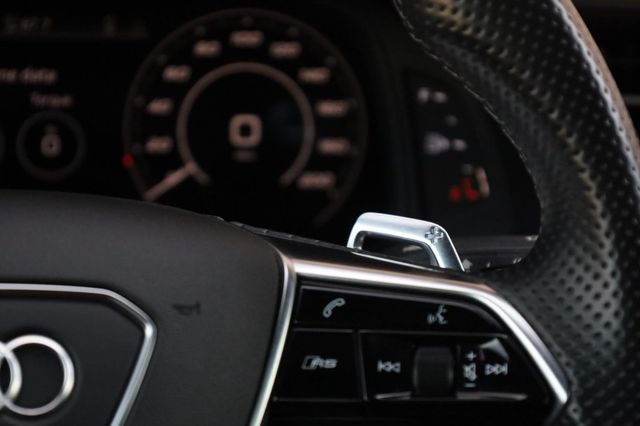2022 Audi RS 6 Avant 4.0 TFSI quattro - 23048385 - 37