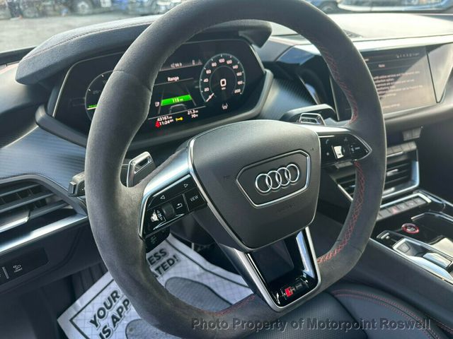 2022 Audi RS e-tron GT quattro - 22957394 - 13