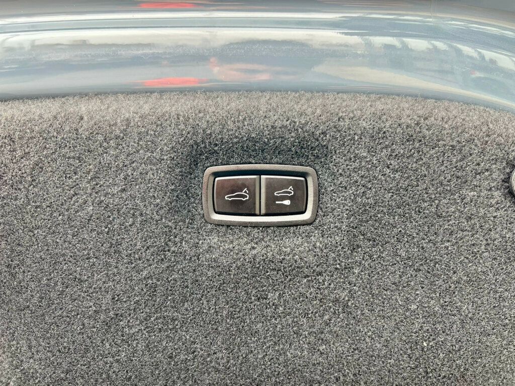 2022 Audi RS e-tron GT quattro - 22948405 - 9