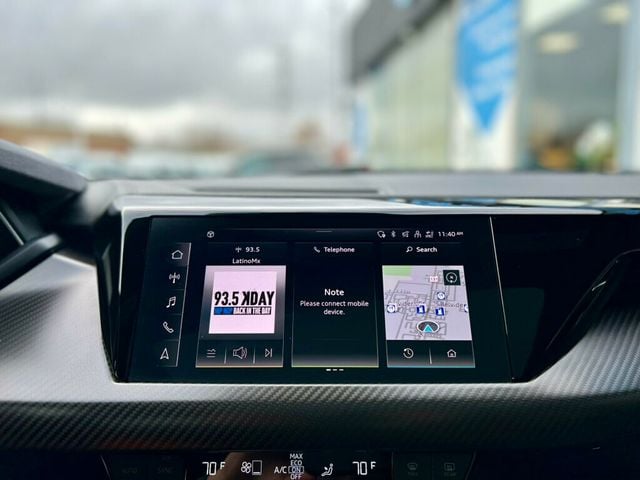 2022 Audi RS e-tron GT quattro - 22948405 - 23